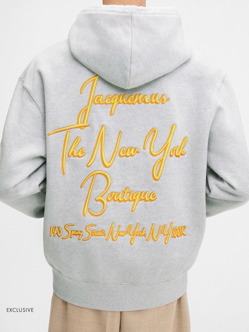Jacquemus Light Gray Zip-Up SoHo NYC exclusive Hoodie with Yellow Script